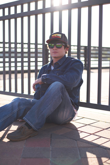 LoriSlottPhotography.com-Senior-Photo-Session-17